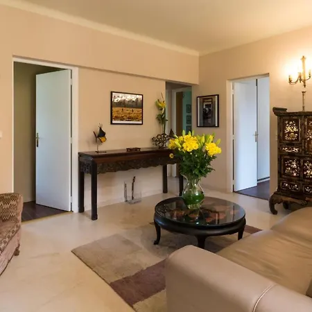 Tsavorite - Californie Villa Cannes